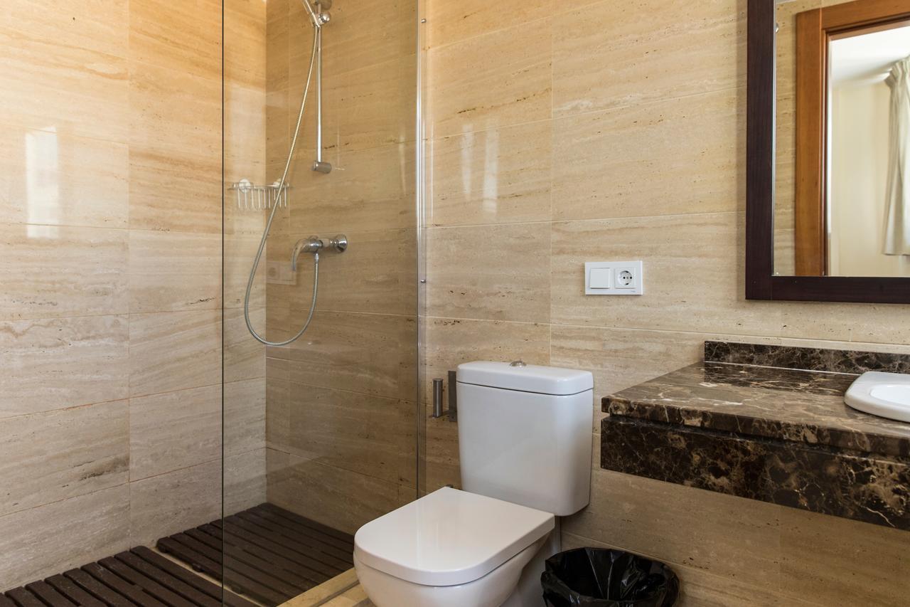Apartament Larios Suites