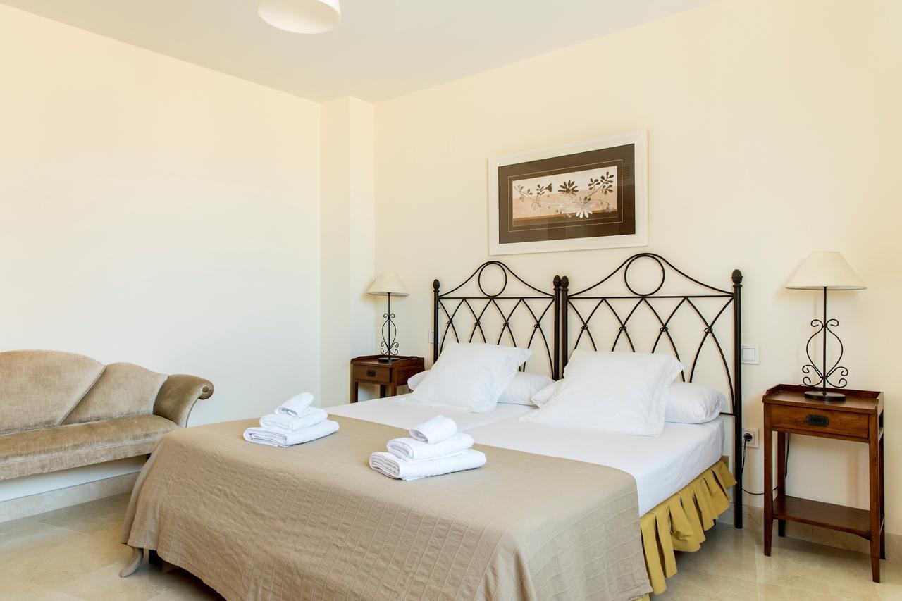 Apartament Larios Suites