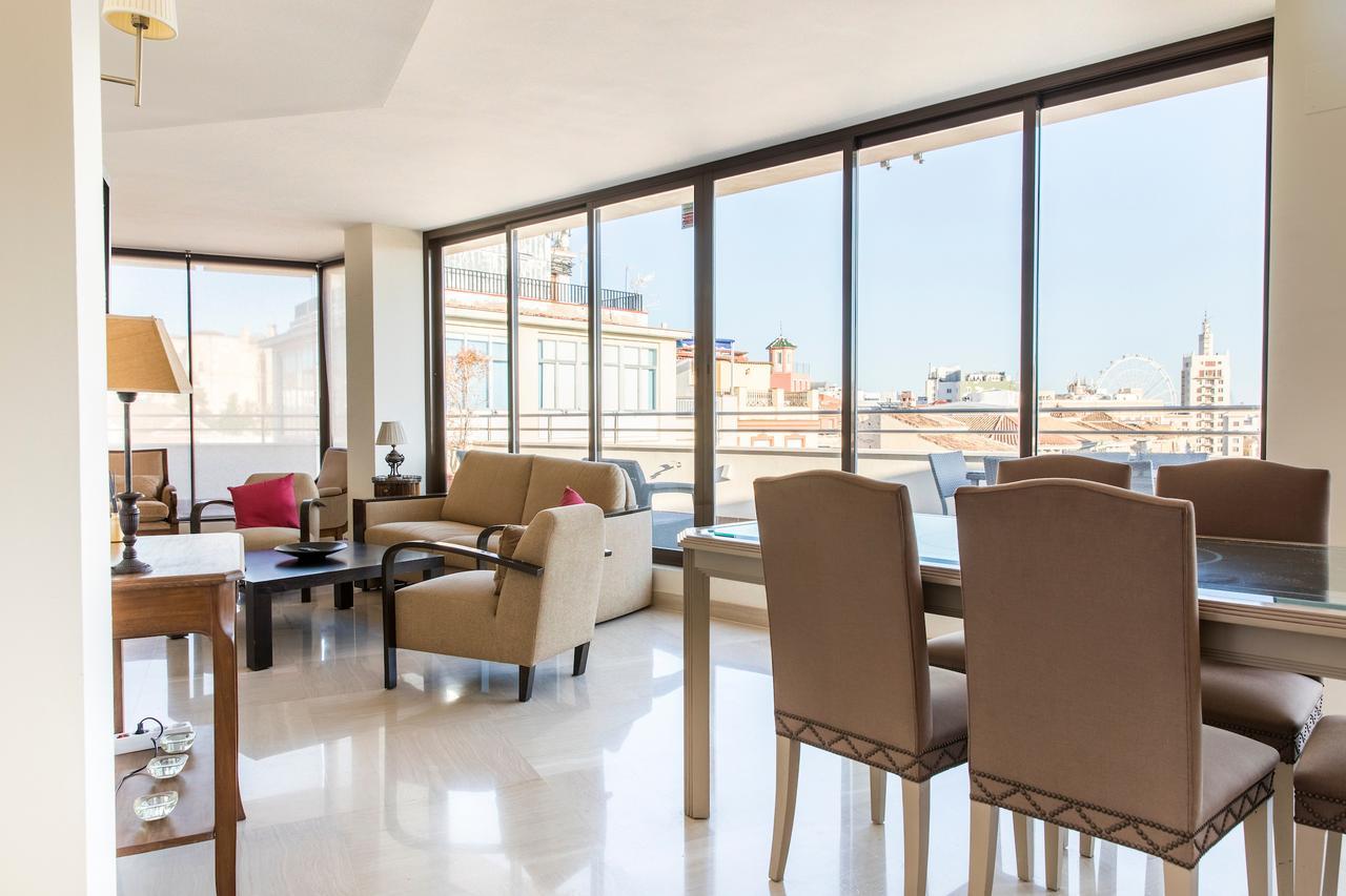 Apartament Larios Suites *